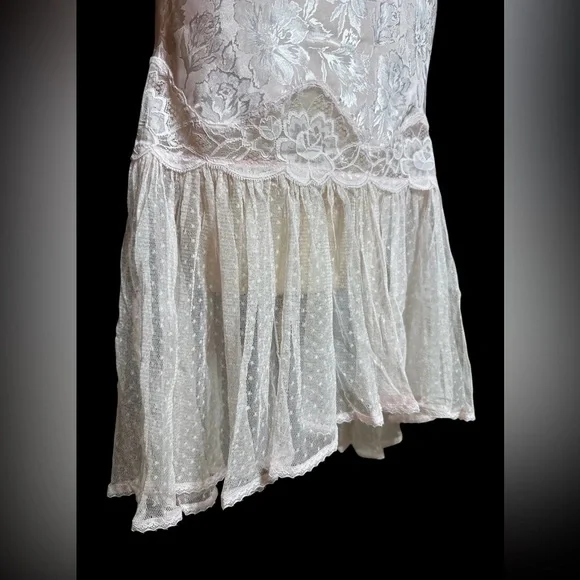 Vintage 1980s 1990s Maryann’s Boutique Pink Satin Lace High Low Chemise Babydoll - Picture 3 of 5